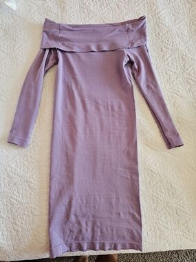 VENUS Lavender Off-the-Shoulder Long Sleeve Midi Dress